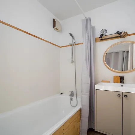 Petit Ours I N 10 - 2p5 *